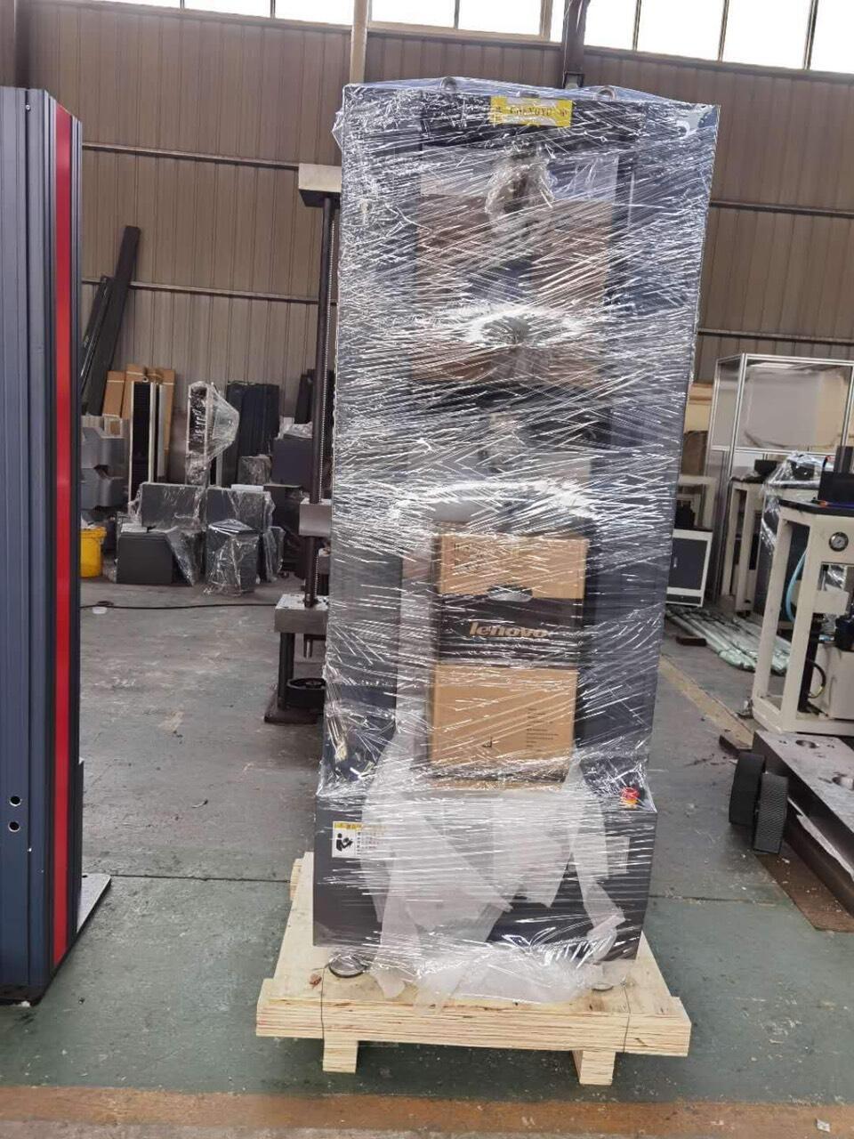 Máy kéo thử nghiệm vạn năng dùng để xác định độ bền kéo của ống địa kỹ thuật